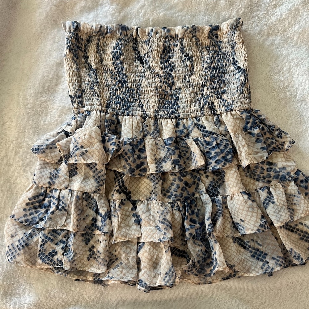 Olivaceous skirt size M